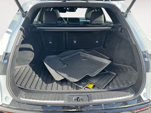 Certified 2025 Toyota Crown Signia AWD/4WD image 41