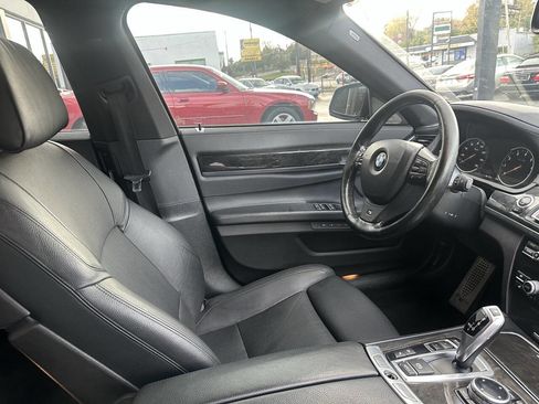 Used 2014 BMW 740Li image 17