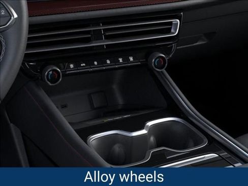 New 2026 Chevrolet Traverse Z71 w/ Enhanced Driving Package image 26