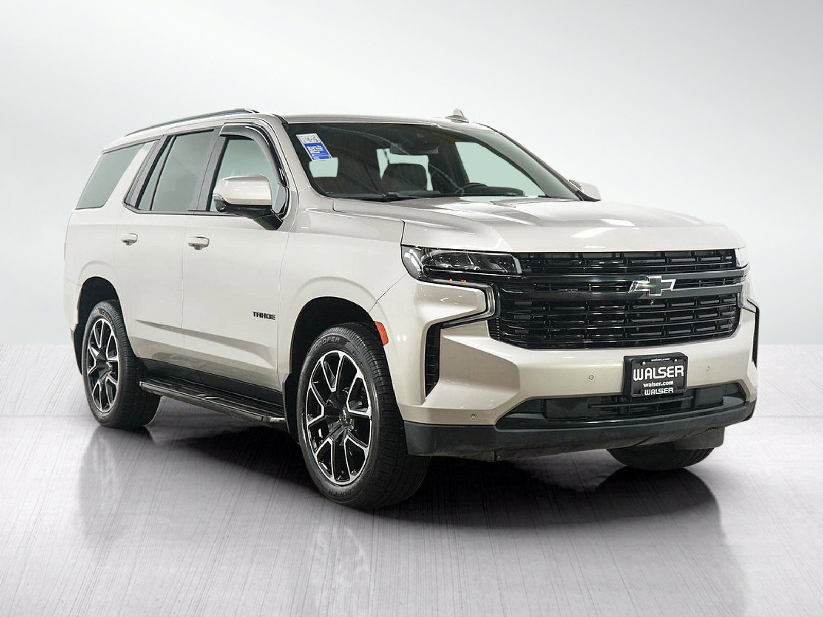 Used 2024 Chevrolet Tahoe RST w/ Luxury Package AWD/4WD image 7