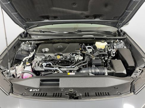 Used 2025 Toyota Camry XLE image 17