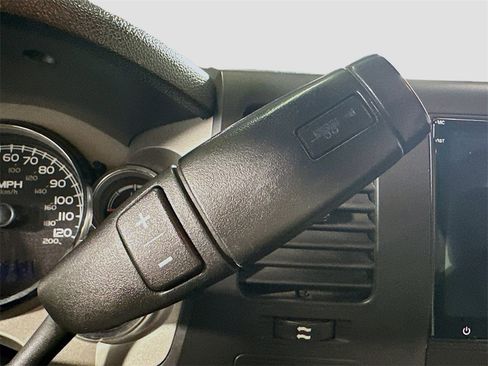 Used 2013 GMC Sierra 2500 SLE image 17