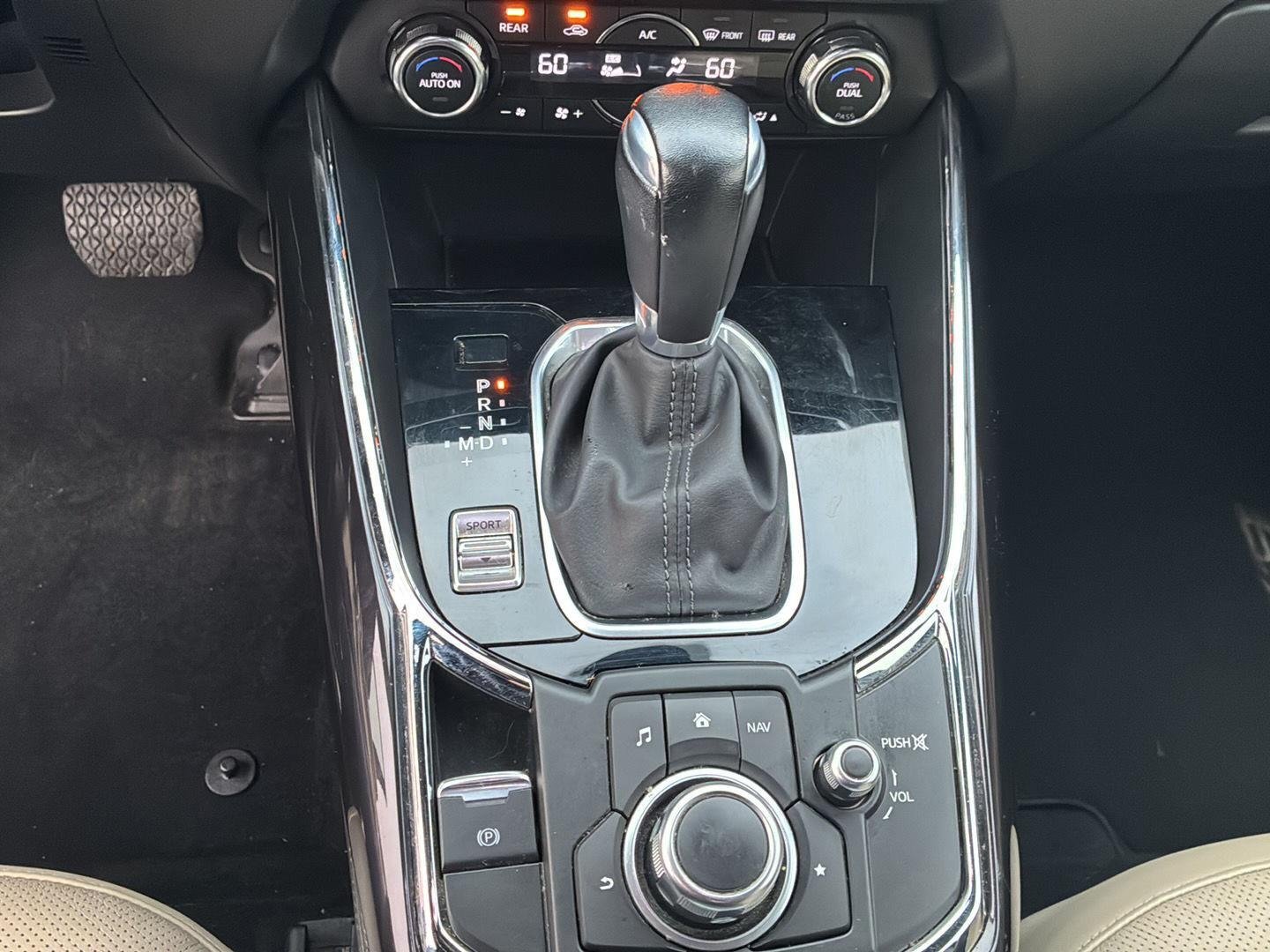 Used 2018 MAZDA CX-9 Grand Touring AWD/4WD image 14