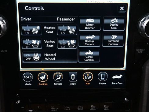 Used 2021 RAM 3500 Limited AWD/4WD image 35