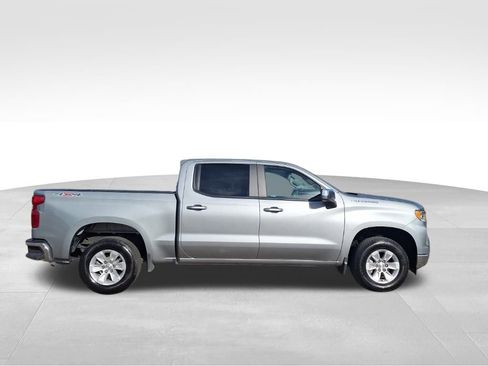 Used 2025 Chevrolet Silverado 1500 LT image 8
