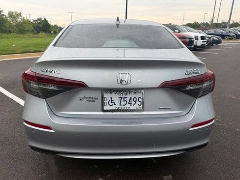 Used 2025 Honda Civic Sport Touring image 8