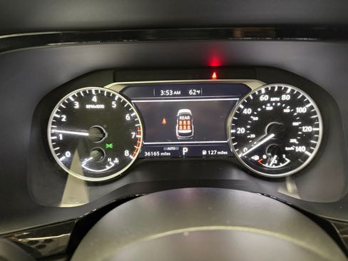 Used 2024 Nissan Pathfinder SV AWD/4WD image 16
