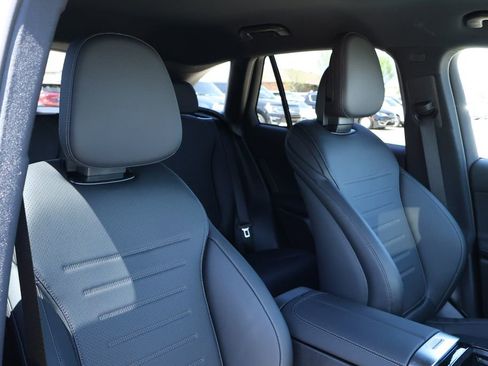 New 2025 Mercedes-Benz GLC 350e 4MATIC image 16