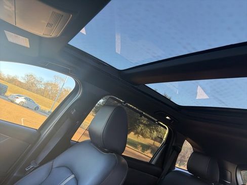 Used 2025 MAZDA CX-70 3.3 Turbo S w/ Premium Package image 16