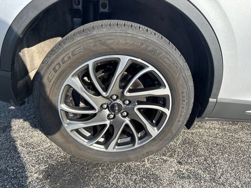 Used 2020 Lincoln Corsair AWD w/ Equipment Group 101A image 45