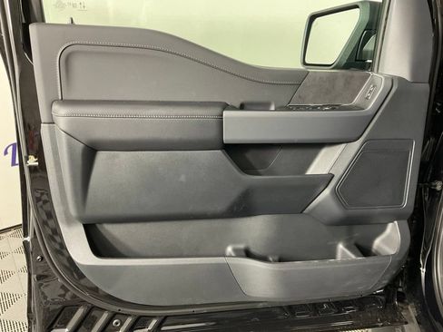 New 2026 Ford F150 XLT w/ XLT Black Appearance Package AWD/4WD image 12