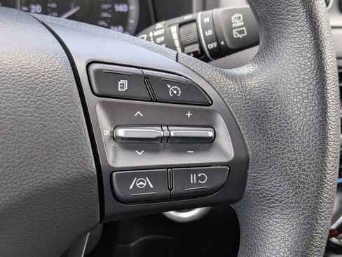 Used 2023 Hyundai Kona SEL FWD image 25