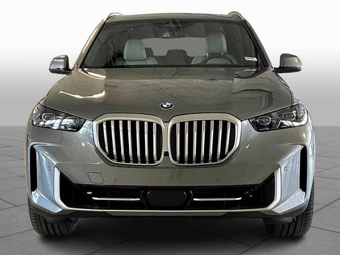 New 2026 BMW X5 xDrive40i w/ Premium Package image 3