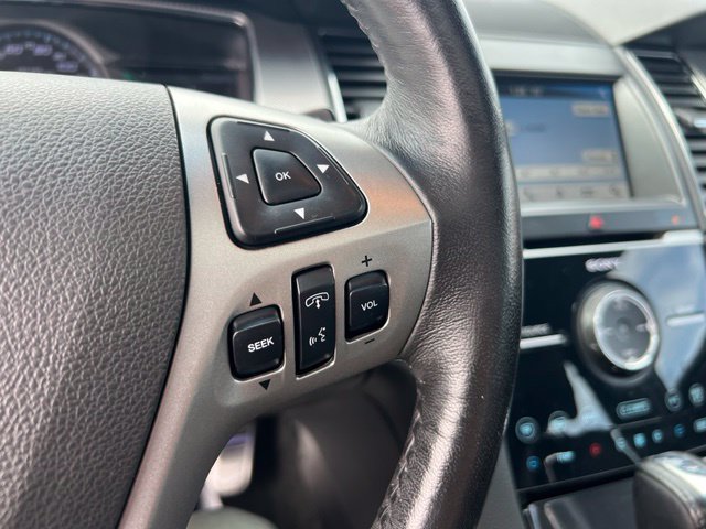 Certified 2018 Ford Taurus SHO AWD/4WD image 10
