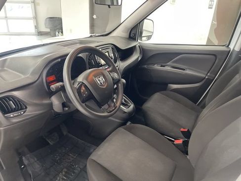 Used 2022 RAM ProMaster City Tradesman FWD image 16