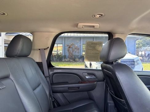 Used 2013 Chevrolet Tahoe LS RWD image 14