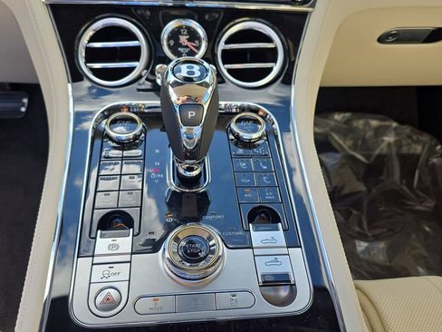 New 2025 Bentley Continental GTC image 37