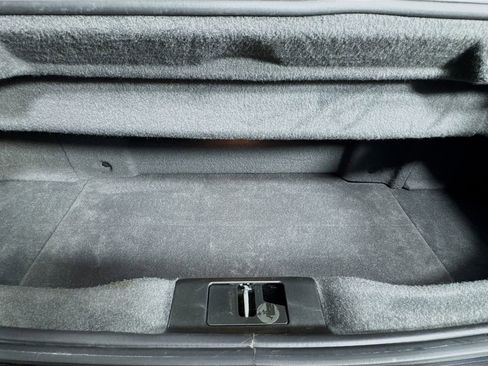 Used 2018 Maserati GranTurismo Sport image 31