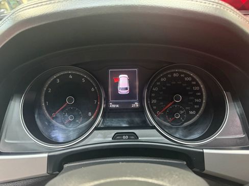 Used 2021 Volkswagen Atlas SE image 46