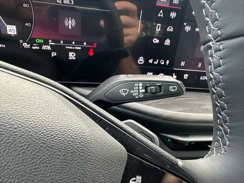 New 2025 Audi Q5 Premium Plus image 36