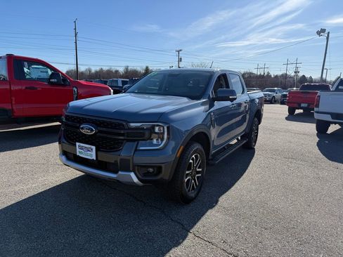 Certified 2025 Ford Ranger Lariat w/ FX4 Off-Road Package image 26