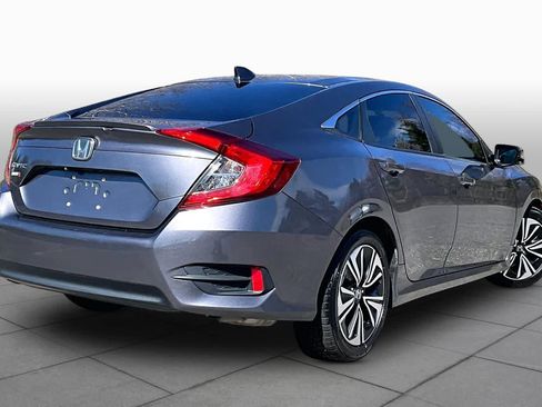 Used 2017 Honda Civic EX-T image 12