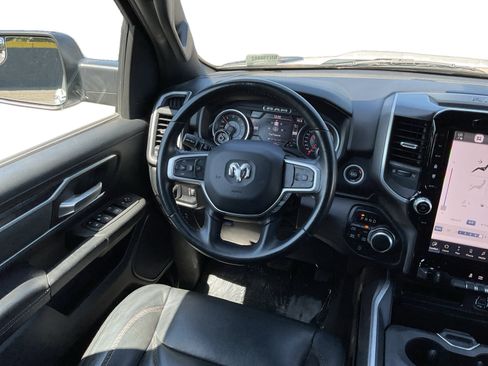 Used 2022 RAM 1500 Big Horn AWD/4WD image 11
