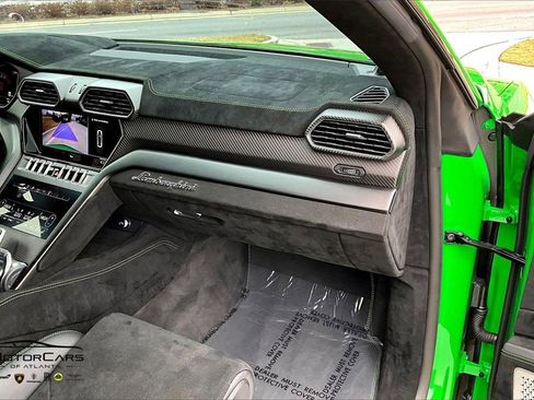 Used 2024 Lamborghini Urus Performante image 15