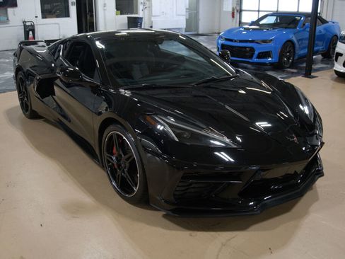 Used 2023 Chevrolet Corvette Stingray Preferred Cpe w/ Z51 Performance Package image 7