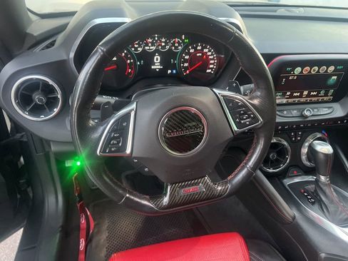 Used 2016 Chevrolet Camaro SS image 5