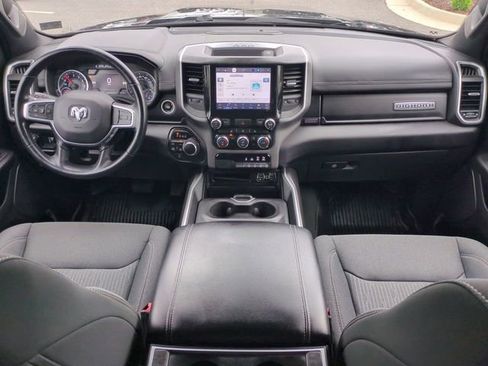 Used 2022 RAM 1500 Big Horn AWD/4WD image 14