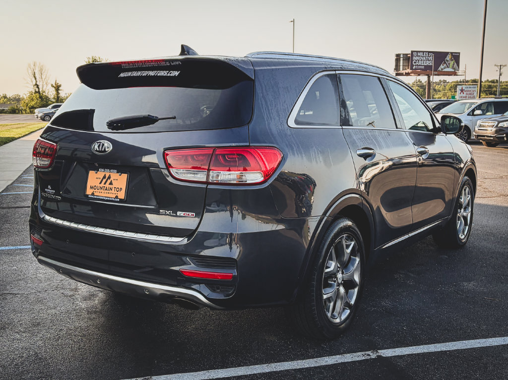 Used 2016 Kia Sorento SX w/ SXL Technology Package FWD image 30