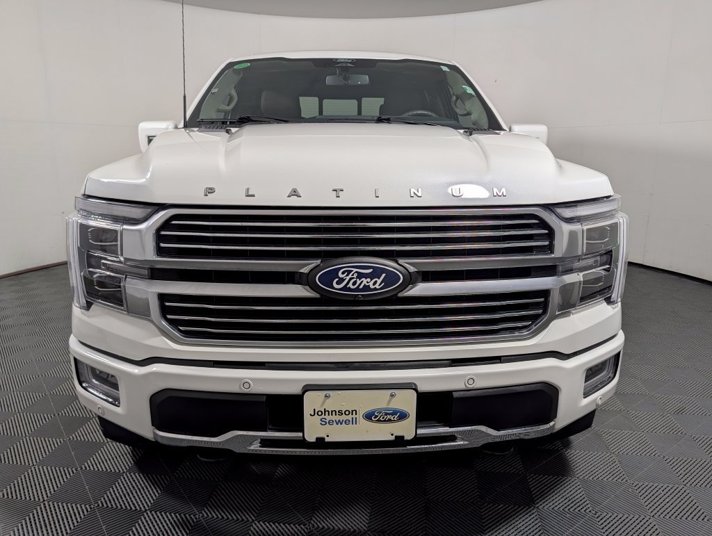 Certified 2025 Ford F150 Platinum w/ Equipment Group 703A Plus AWD/4WD image 3