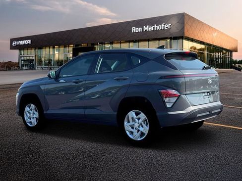 New 2026 Hyundai Kona SE image 4