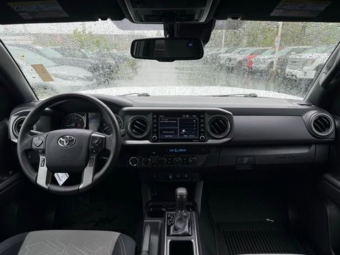 Certified 2023 Toyota Tacoma TRD Off-Road image 21