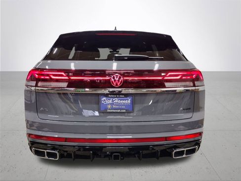 New 2026 Volkswagen Atlas Cross Sport SEL Premium R-Line AWD/4WD image 13