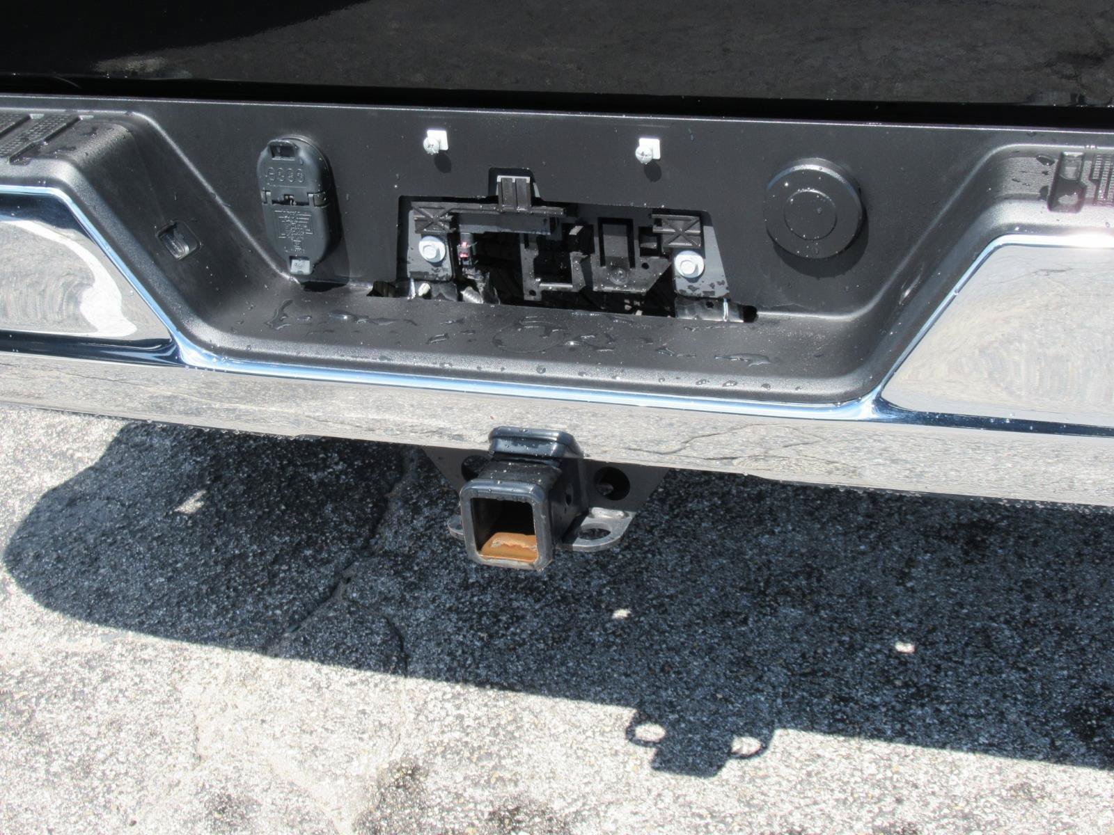 Used 2025 Chevrolet Silverado 1500 LT RWD image 11