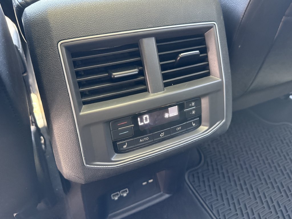 Used 2019 Volkswagen Atlas SEL Premium AWD/4WD image 23