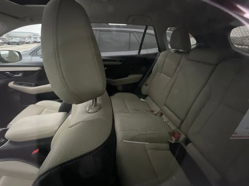 Certified 2024 Subaru Outback Limited image 9