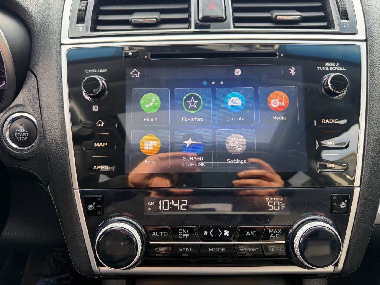 Used 2019 Subaru Outback 3.6R Limited AWD/4WD image 39