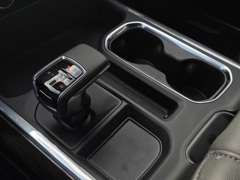 New 2026 GMC Sierra 1500 Elevation w/ Elevation Premium Package AWD/4WD image 10
