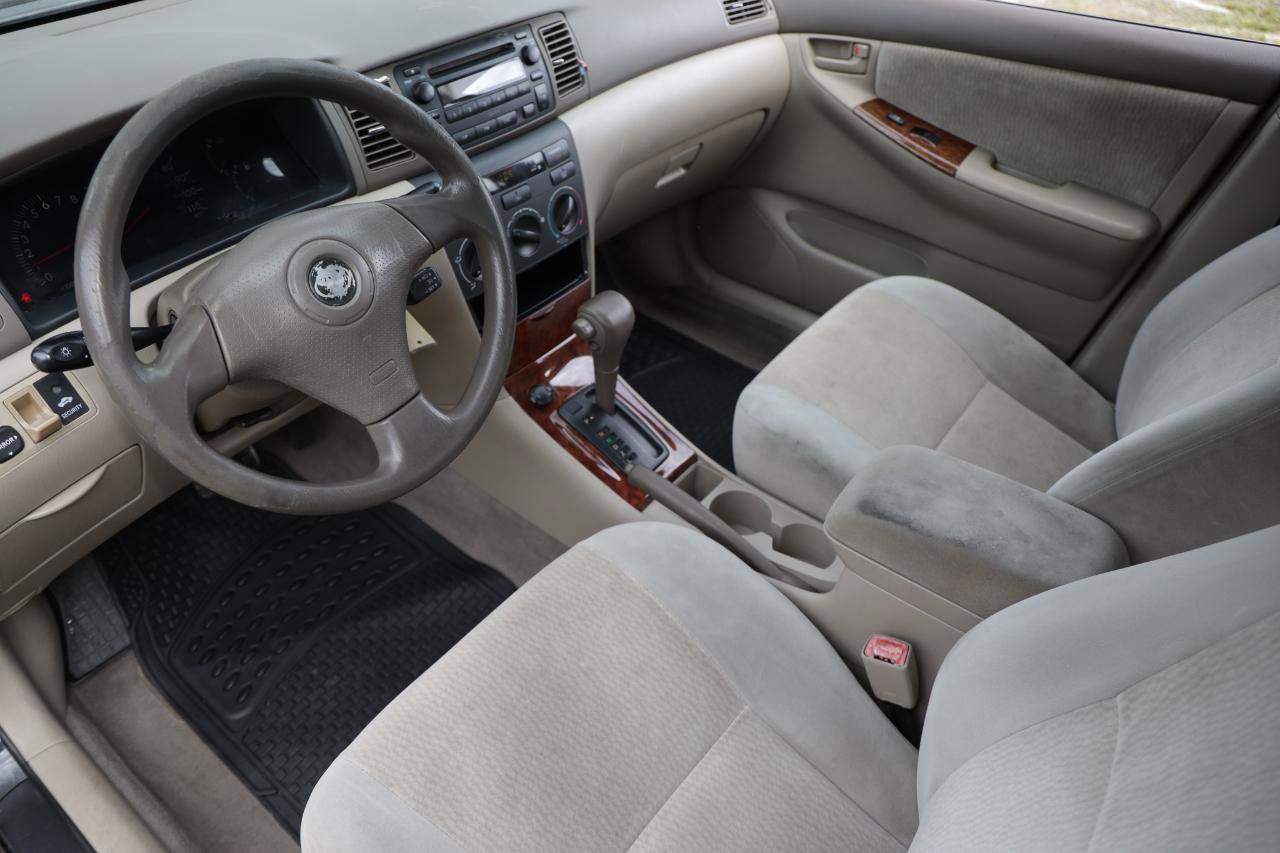 Used 2006 Toyota Corolla LE w/ Audio Value Pkg FWD image 4