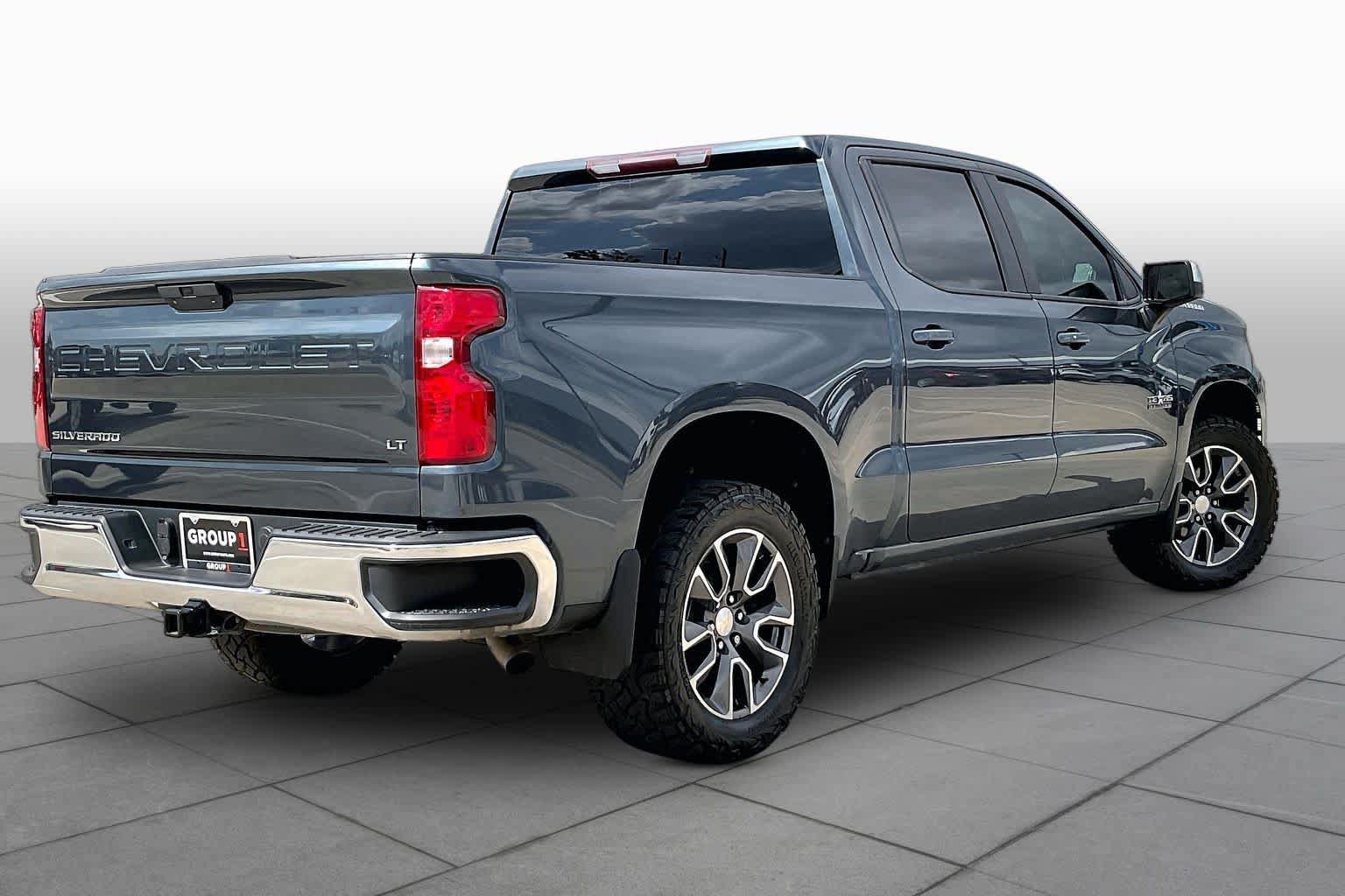 Used 2020 Chevrolet Silverado 1500 LT w/ Texas Edition RWD image 13