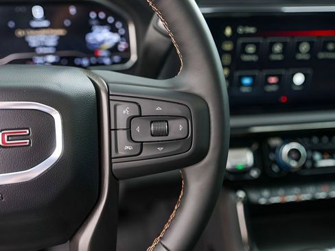 Used 2024 GMC Sierra 2500 AT4 w/ AT4 Premium Plus Package image 16