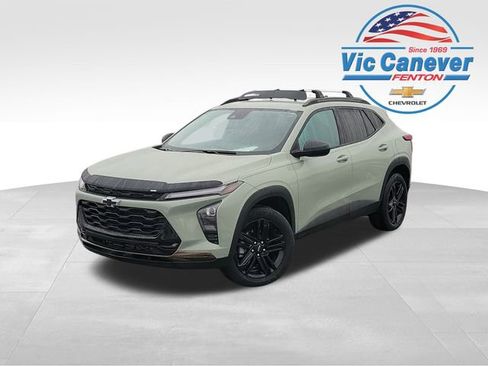 Certified 2025 Chevrolet Trax ACTIV w/ Driver Confidence Package image 1