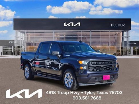Used 2023 Chevrolet Silverado 1500 Custom AWD/4WD image 1