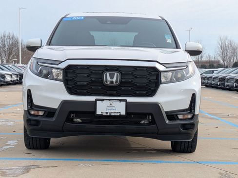 Certified 2023 Honda Passport EX-L image 3
