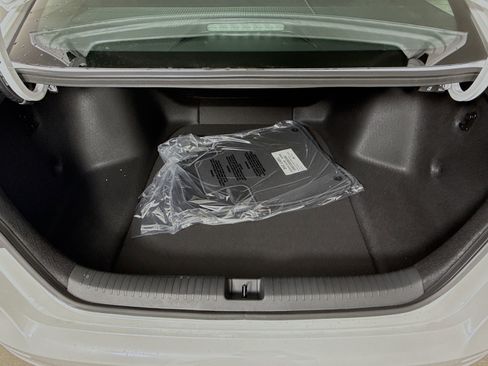 New 2025 Honda Accord LX image 30