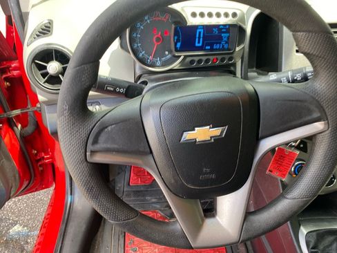 Used 2012 Chevrolet Sonic LS FWD image 11