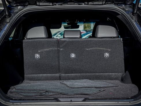 Used 2024 Toyota Venza LE image 29